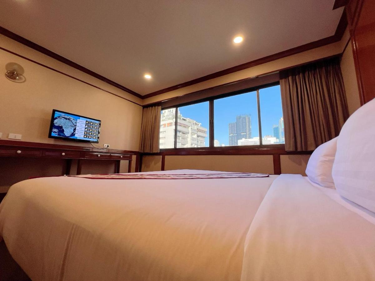 The Promenade Bangkok Hotel Exterior photo